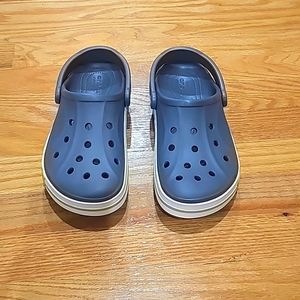 Crocs(gray) Mens 6 / Womens 8